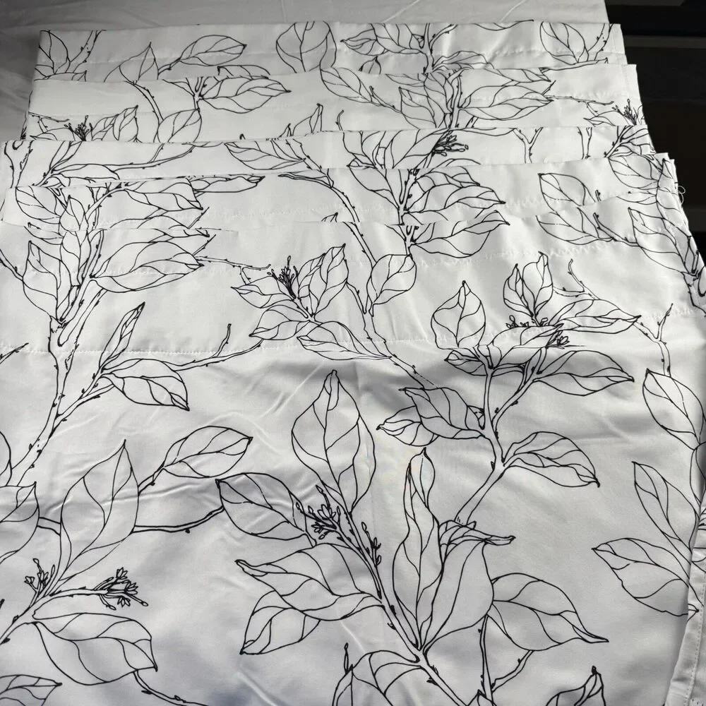 Drift Away Valances 52x20 Set Of 5 White w Black Stem And Leaf Pattern Design